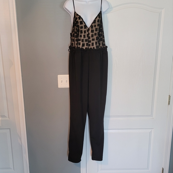 New - Fashion Nova Jumpsuit - Picture 4 of 5